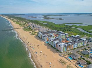 3700 Sandpiper Rd APT 418A, Virginia Beach, VA 23456