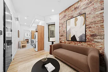 452 West 36th Street, #1A