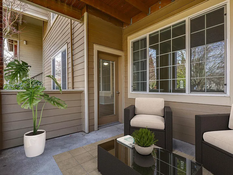 Grove at Orenco Station Apartments — Photo 17