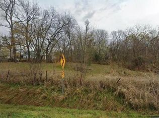 33466 Santa Fe Trl, Easton, KS 66020