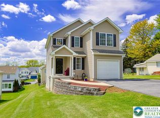 5510 N Coplay Rd, Whitehall, PA 18052