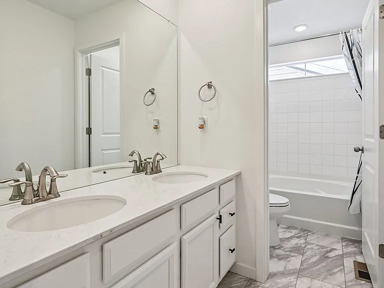 13080 E 110th Pl — Photo 18