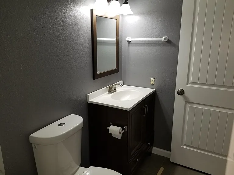 1075 E Chandler Blvd #207 — Photo 8