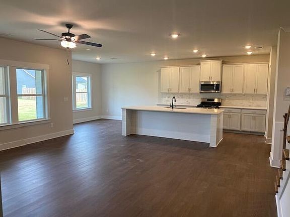 3rd image of 8284 Shrewsbury Ln #26