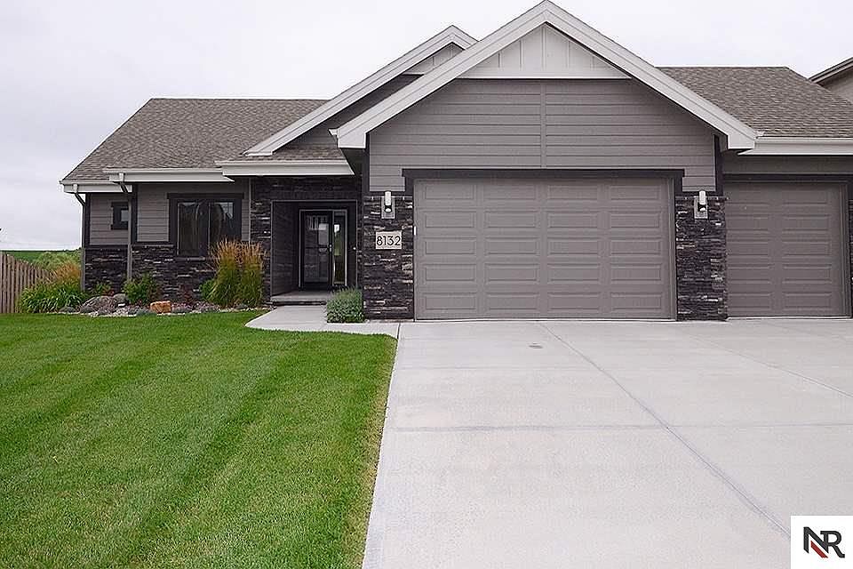 1st image of 8132 S 194th St