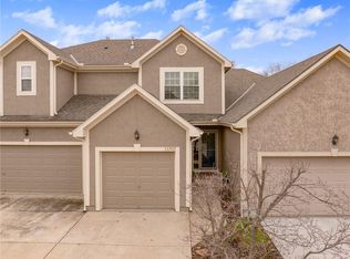 22707 W 73rd St, Shawnee, KS 66227