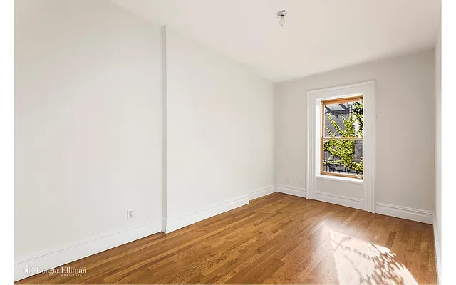 Rented by Douglas Elliman | media 10