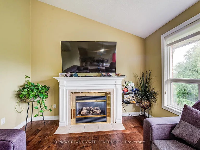 16 Paulstown Cres — Photo 23