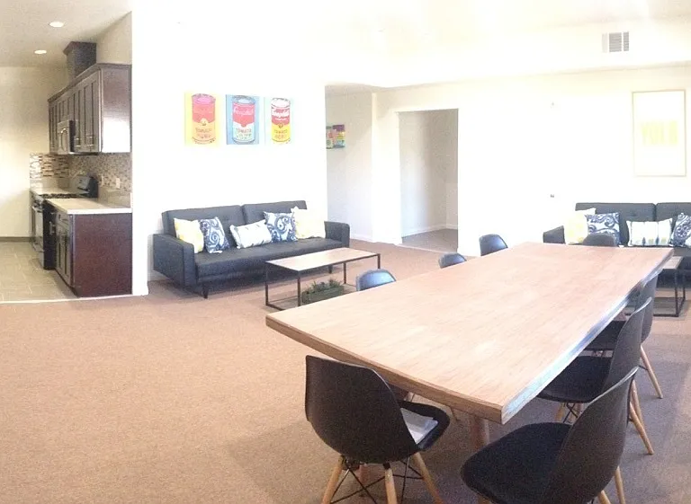 "Terrace Heights Student Housing" Terrace Heights LLC — Photo 23