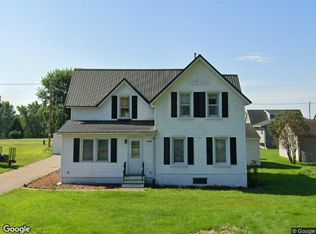24073 Burrows Rd, Independence, WI 54747