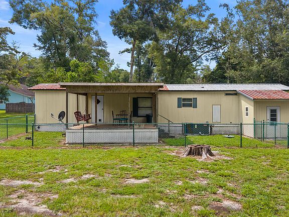 5th image of 18255 NW 238th St