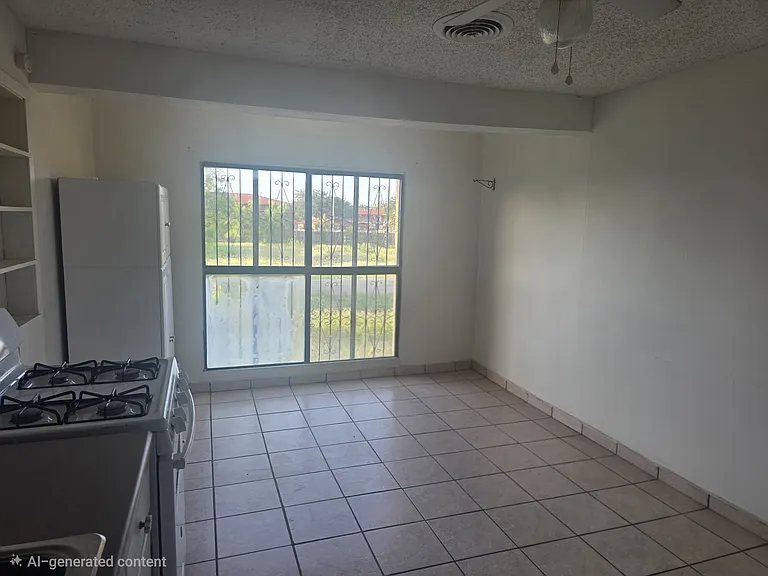 Zulema St — Photo 25