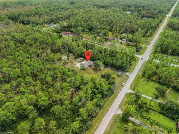 360 Desoto BLVD S, NAPLES, FL 34117