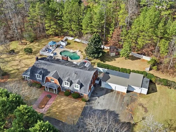 1445 Squire Ln, Cumming, GA 30041