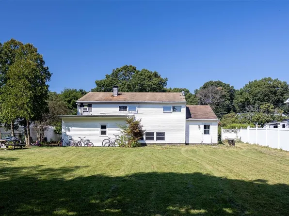 83 Andreano Avenue, East Patchogue, NY 11772