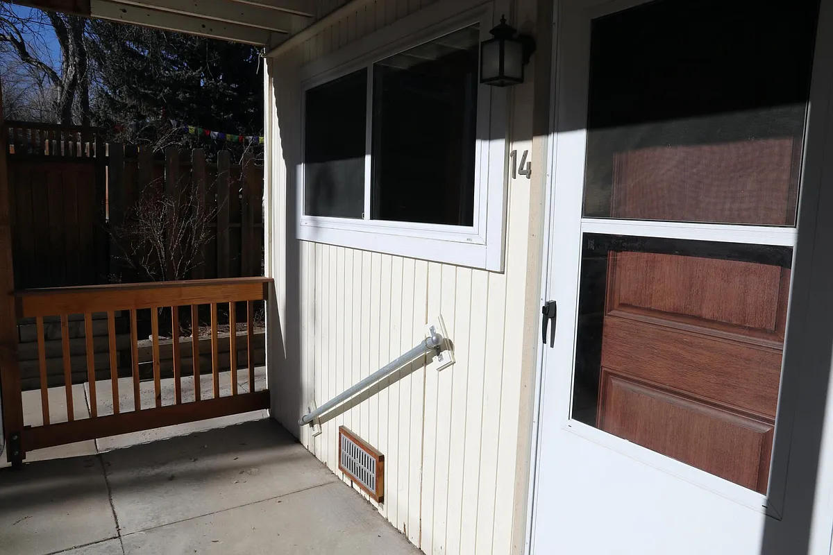 Building Photo - 348 Arapahoe Ave #14