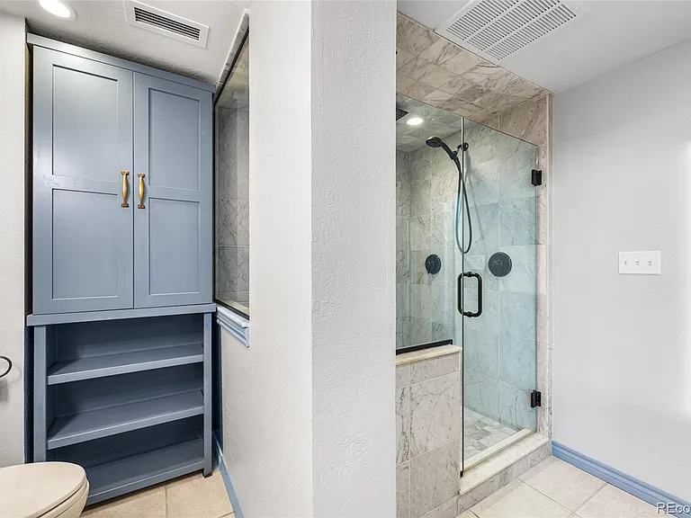 1350 Lawrence St #2D — Photo 16