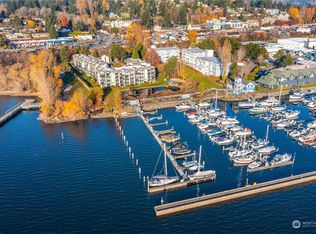 6121 NE 175th St APT A302, Kenmore, WA