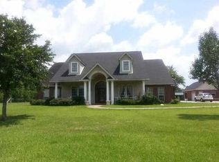 8335 Tram Rd, Beaumont, TX 77713