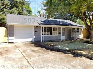 10731 NE Sacramento St, Portland, OR 97220