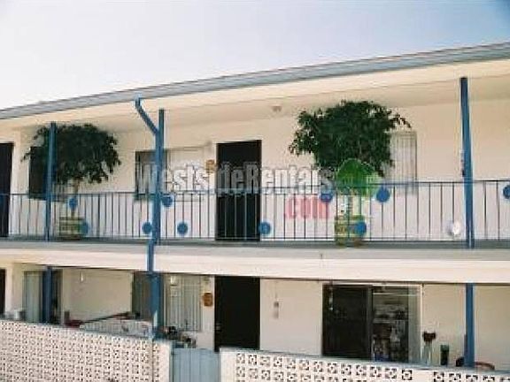 4th image of 4366 W 142nd St APT D