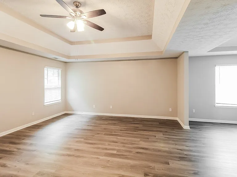 315 Timberlake Ter — Photo 11