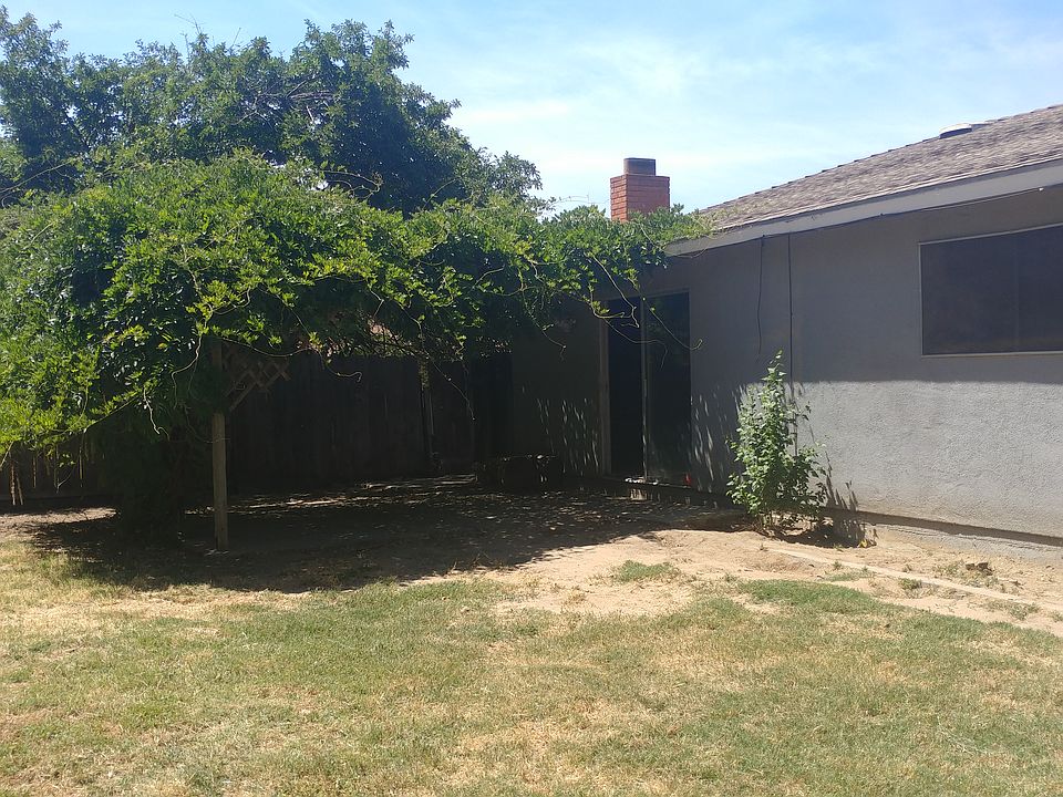 2nd image of 3308 Olympia Ct
