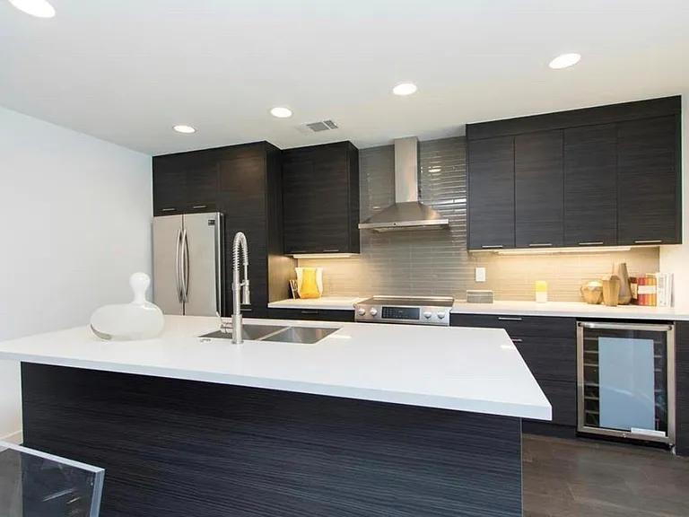 1410 Hyde Park Blvd #105 — Photo 20