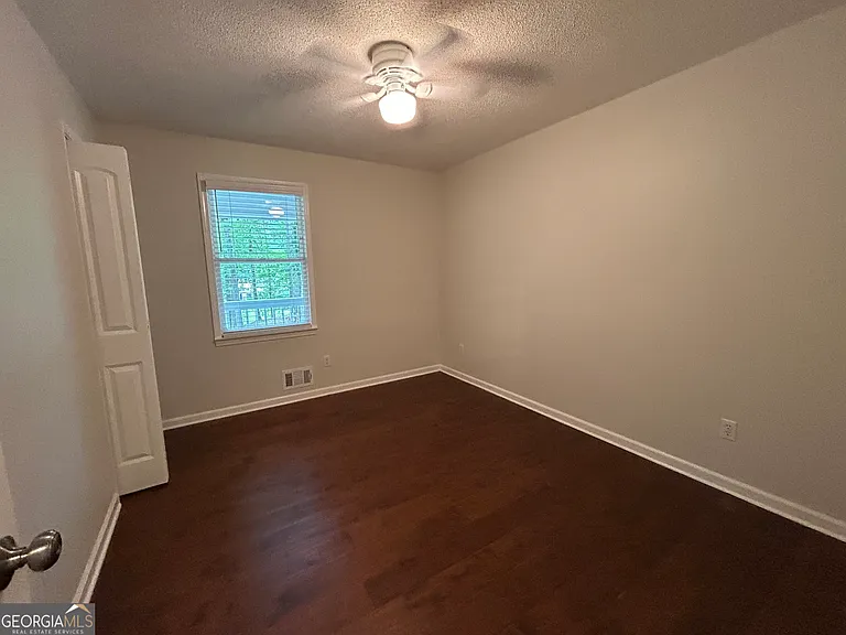3075 Carlton Rd — Photo 9
