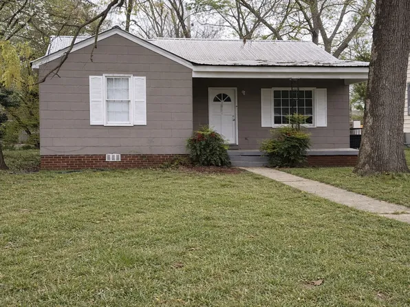 2012 Enolam Blvd SE, Decatur, AL 35601