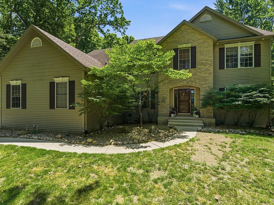 1st image of 50905 Persimmon Dr