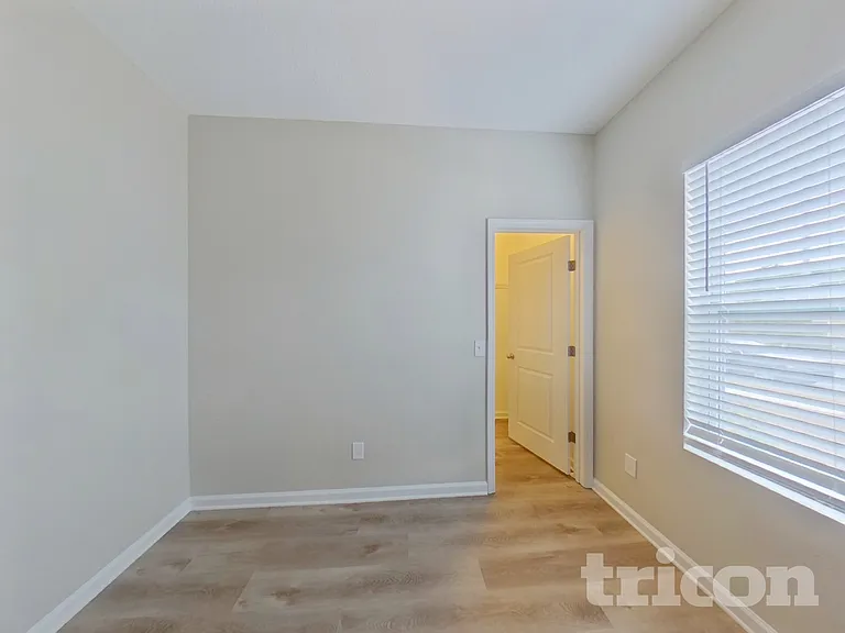 16517 Cherry Landing Dr — Photo 9