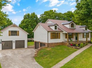 9113 Wyrick Rd, Corryton, TN 37721