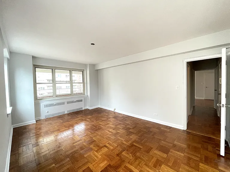 41 Park Ave #14E — Photo 8