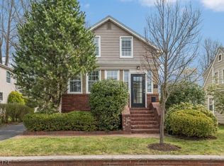 103 Summit Ave, Chatham, NJ 07928
