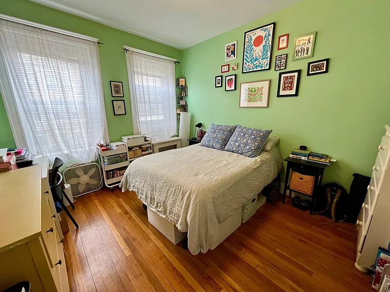 229 Kelton St #5 — Photo 8
