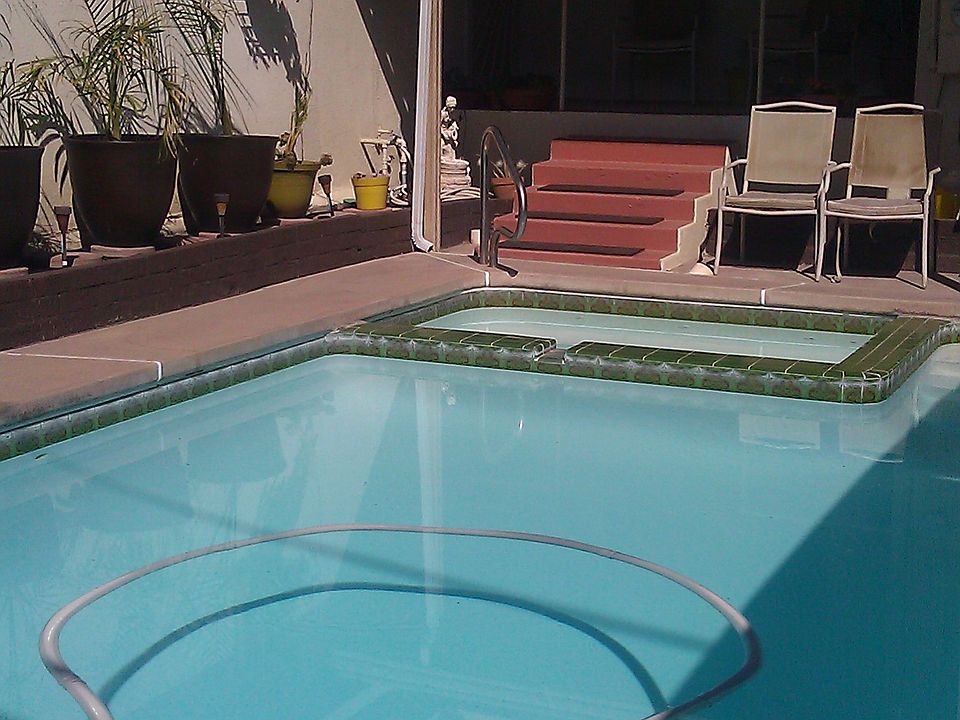 2nd image of 2840 Alturas Dr