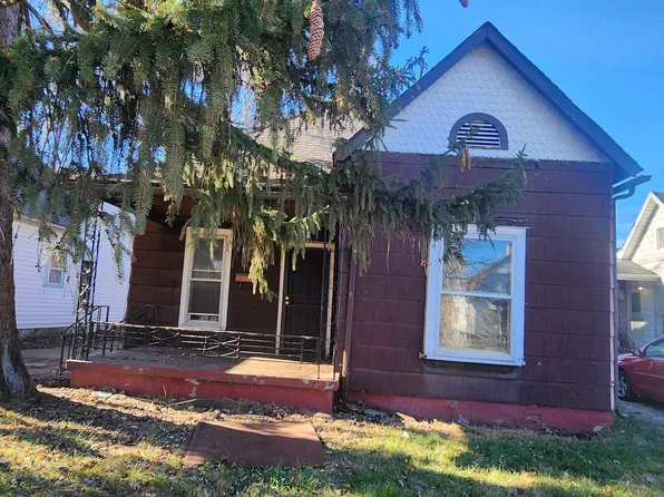 614 Harmon St, Danville, IL 61832
