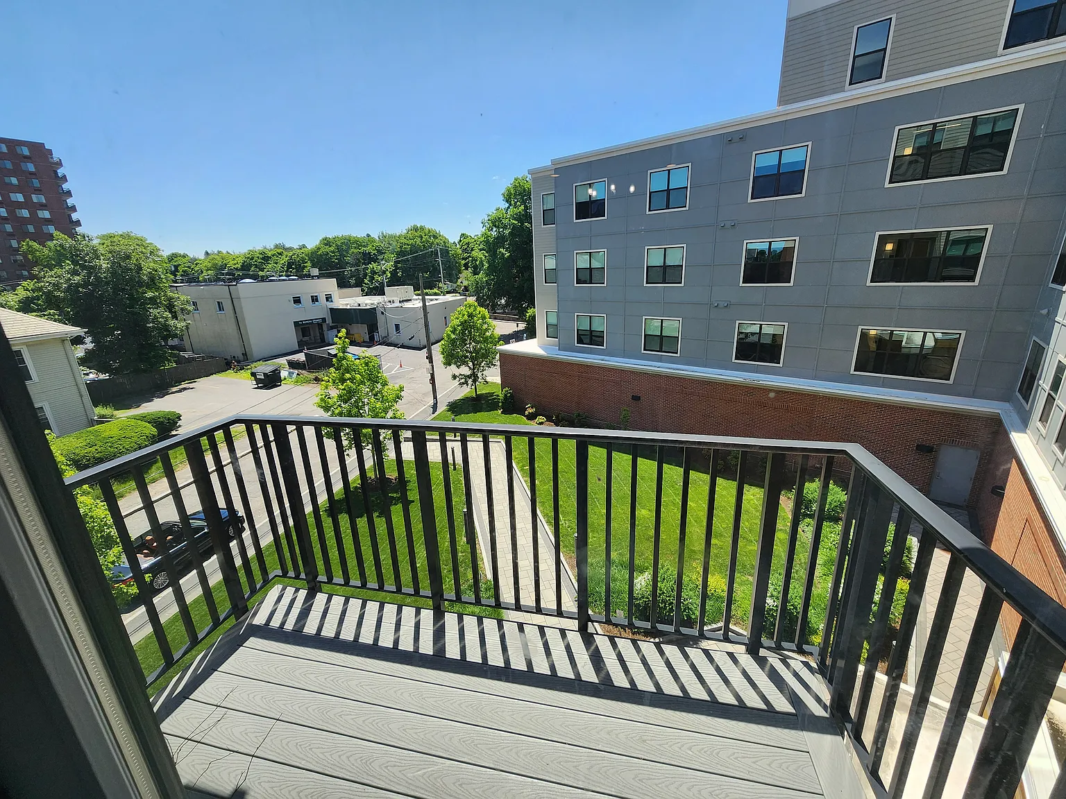 1 bed, 715 sqft, $2,575 — Photo 4