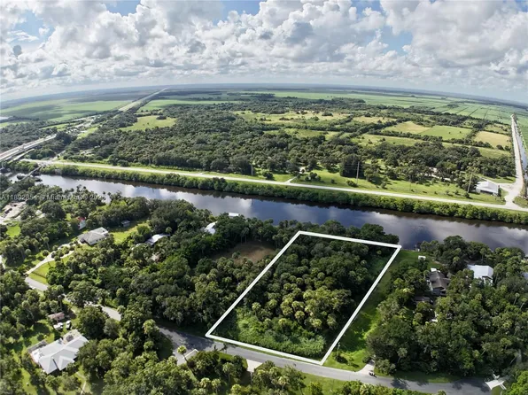 15306 SW Palm Oak Ave, Indiantown, FL 34956