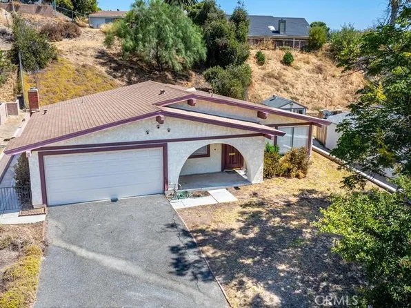28162 Haxton Dr, Santa Clarita, CA 91351