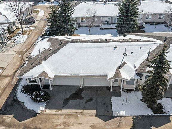 3rd image of 118 Falconer Ct NW