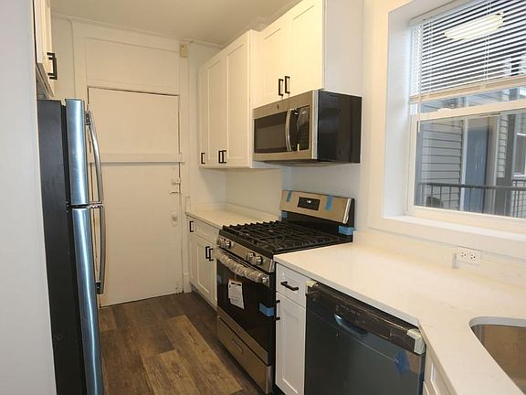 3rd image of 2151 N Central Park Ave APT 1N