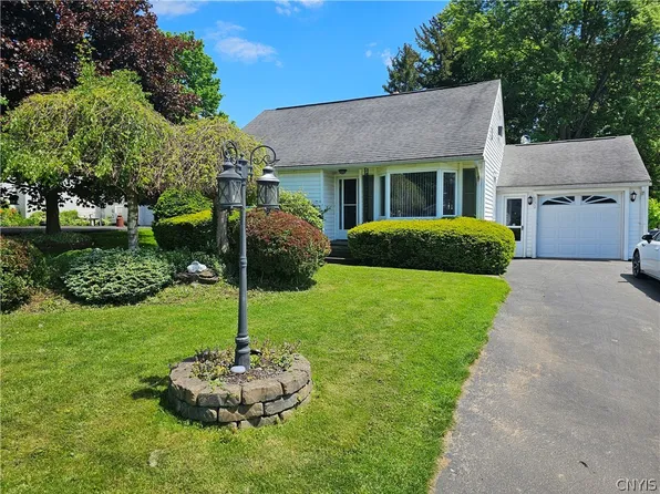 132 Floyd Ave, Deerfield, NY 13502