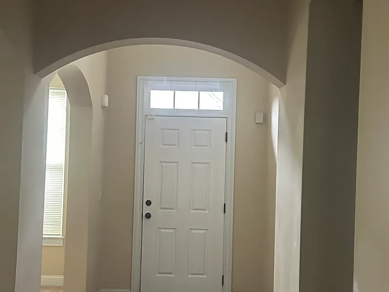 595 Highbranch Cir — Photo 14