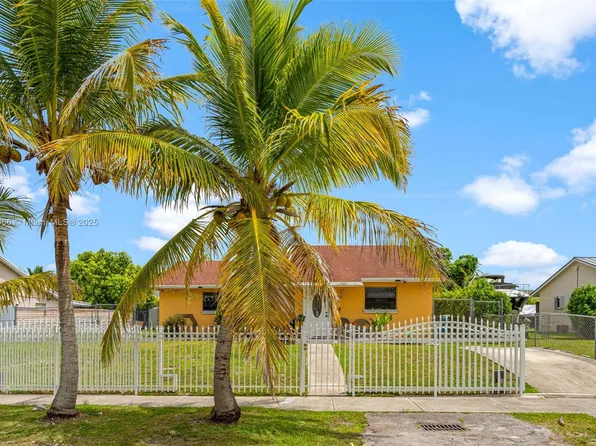 15950 SW 302nd Ter, Homestead, FL 33033