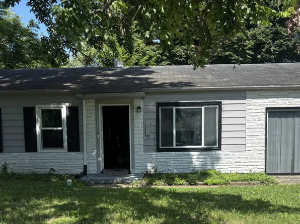 513 Saint Barbara Ln, Cahokia, IL 62206