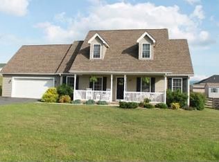 28 Summer Ridge Dr, Stuarts Draft, VA 24477