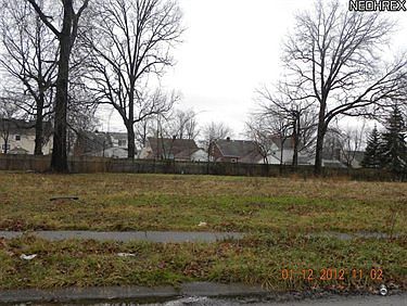 1st image of 901 S Central Dr