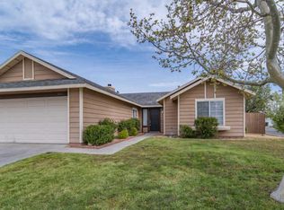 719 W H2 Ave, Lancaster, CA